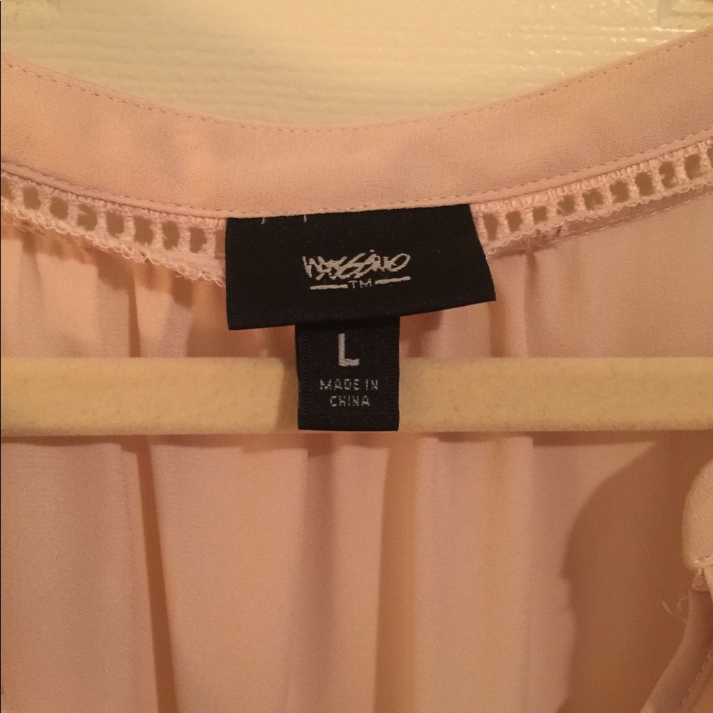 Mossimo blouse - Picture 2 of 6